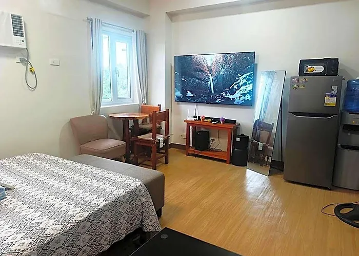 Hotel Happy B - 300mbps - 65"tv Netflix, - Washer Manila