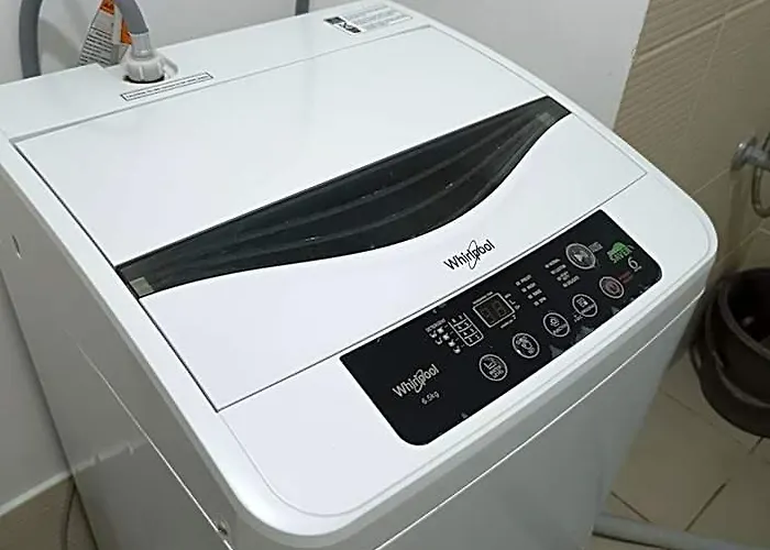 Happy B - 300mbps - 65"tv Netflix, - Washer 3*